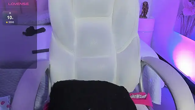 Haanna   online show from 02-19-25, 02:12