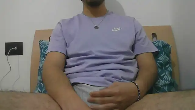 Khun bm online show from 03-23-26, 05:46