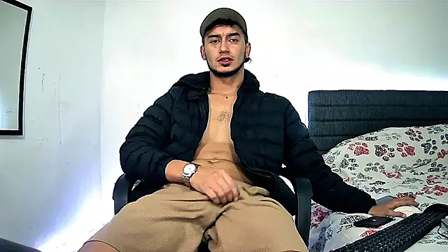 Kevin Torres online show from 12-16-25, 01:48