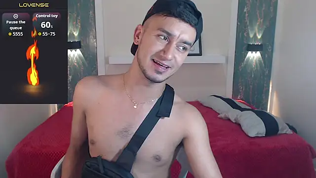 Kevin Torres online show from 09-23-25, 01:12