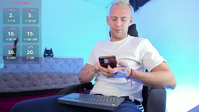 Damon Bakert online show from 02-09-26, 02:37