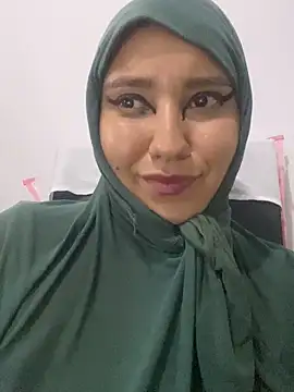 hannahayat online show from 12-21-25, 03:30