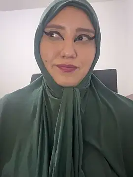 hannahayat online show from 11-23-25, 02:32