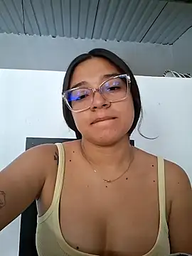 -VICKKY online show from 03-06-26, 03:40