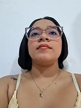 -VICKKY online show from 03-09-26, 01:47