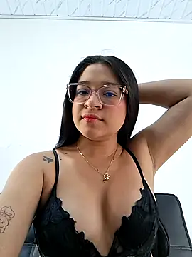 -VICKKY online show from 02-04-26, 02:01