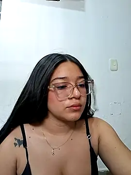 -VICKKY online show from 07-06-26, 07:49
