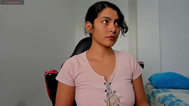 sofiaparker8 online show from 06-30-26, 08:53
