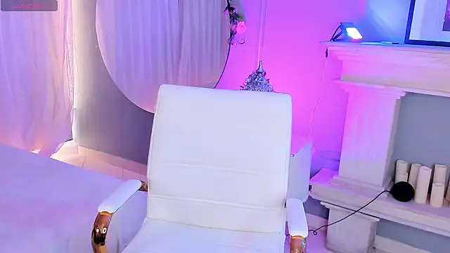 Snapshot of tiffany_becker chatting on 03-03-26, 01:29 tiffany becker online show from 03-03-26, 01:29