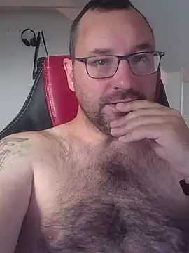 Snapshot of Fantaxx86 chatting on 11-11-25, 11:38 Fantaxx86 online show from 11-11-25, 11:38