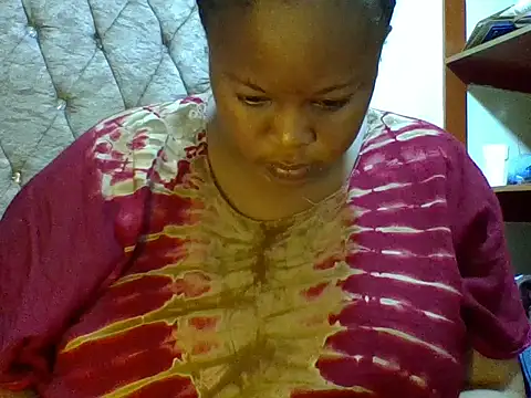 Snapshot of zoey10 chatting on 07-09-26, 06:58 zoey10 online show from 07-09-26, 06:58