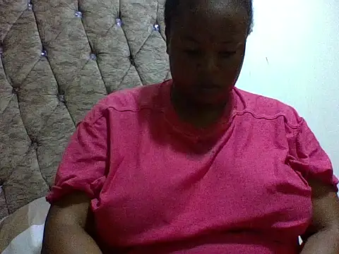 zoey10 online show from 04-14-26, 06:46