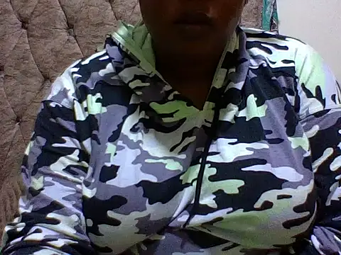 zoey10 online show from 09-23-25, 07:04