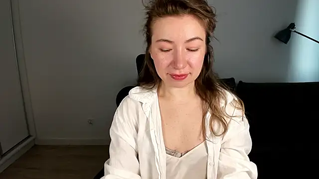 Snapshot of Mia_Tasty chatting on 02-16-26, 07:29 Mia Tasty online show from 02-16-26, 07:29