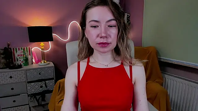 Mia Tasty online show from 12-03-25, 07:41