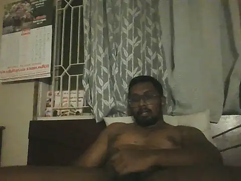 Snapshot of chennaibull101 chatting on 06-04-26, 06:56 chennaibull101 online show from 06-04-26, 06:56
