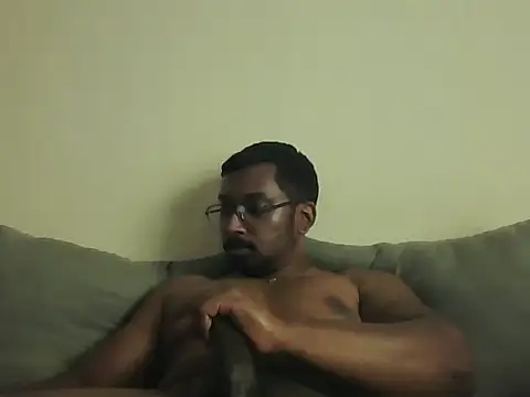 Snapshot of chennaibull101 chatting on 04-26-26, 05:27 chennaibull101 online show from 04-26-26, 05:27
