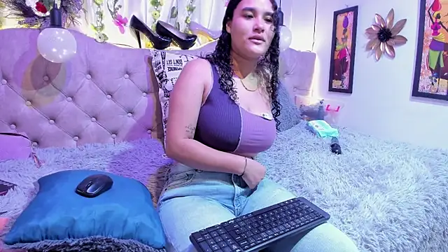 Chanelle  online show from 03-20-25, 01:04