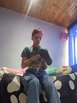 ImCrazzy online show from 07-25-26, 04:02
