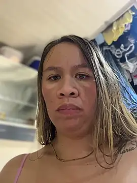 Emiily lee online show from 02-07-26, 10:40