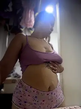 Emiily lee online show from 04-10-26, 01:12