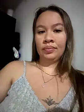 Emiily lee online show from 06-29-26, 09:49