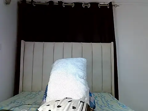 pretty hearty online show from 11-15-25, 07:51