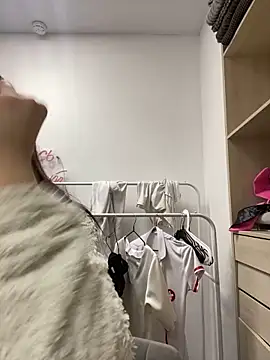 AnaWest online show from 10-10-25, 05:41