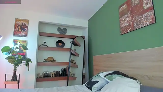 Snapshot of iriiina_veneno chatting on 07-04-26, 01:34 iriiina veneno online show from 07-04-26, 01:34