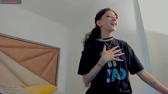 BonnieCute  online show from 02-21-26, 07:16