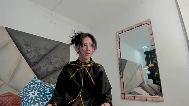 BonnieCute  online show from 04-21-26, 11:55