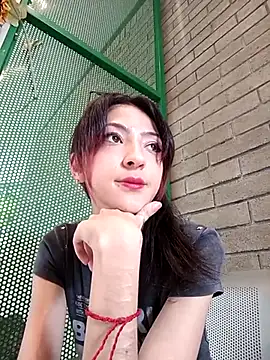 BonnieCute  online show from 05-21-26, 07:22