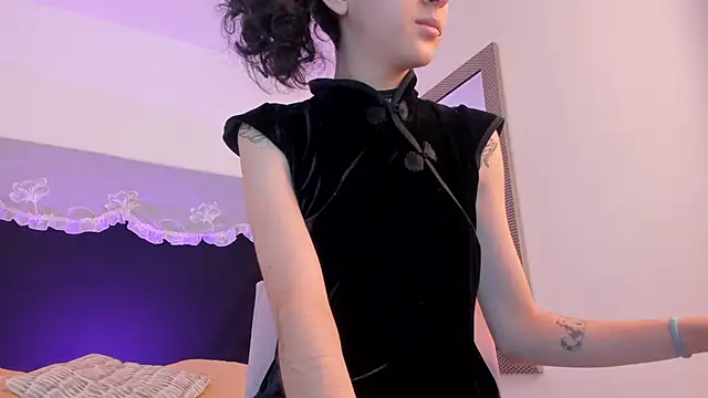 BonnieCute  online show from 11-14-25, 11:41