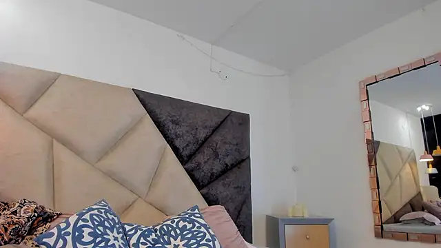 BonnieCute  online show from 02-05-26, 12:06