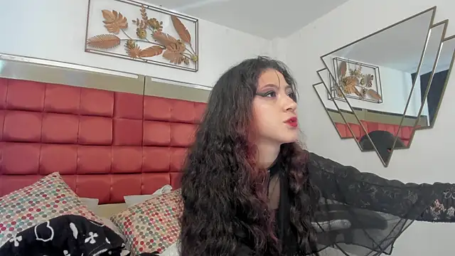BonnieCute  online show from 06-30-26, 01:33