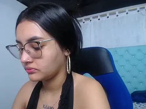 antonella sweetlittle online show from 10-22-25, 12:15