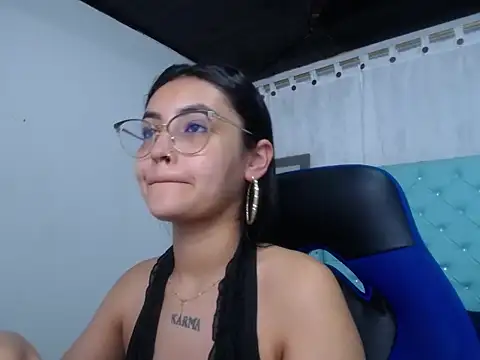 antonella sweetlittle online show from 10-28-25, 08:13