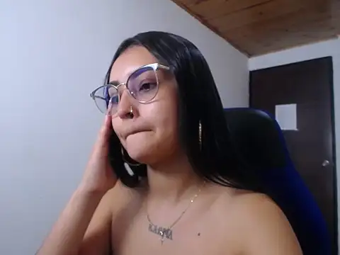 Snapshot of antonella_sweetlittle chatting on 10-02-25, 12:41 antonella sweetlittle online show from 10-02-25, 12:41