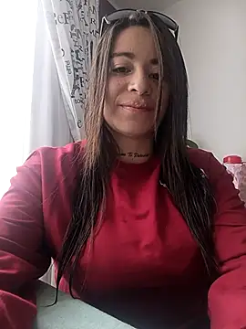 Snapshot of Alona_Evans chatting on 02-23-25, 02:35 Alona Evans online show from 02-23-25, 02:35