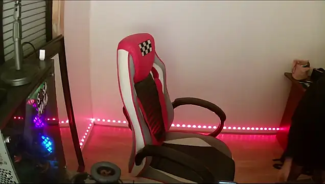 MeowFelina online show from 03-12-25, 05:35