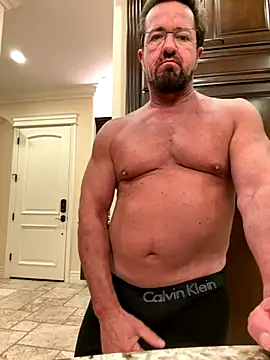 sluttydylan online show from 10-22-25, 06:24