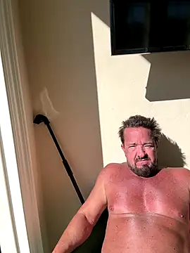 sluttydylan online show from 10-30-25, 05:43