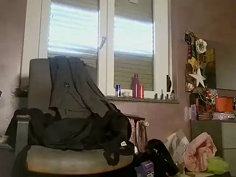 Snapshot of LadyVenere chatting on 04-24-26, 05:20 LadyVenere online show from 04-24-26, 05:20