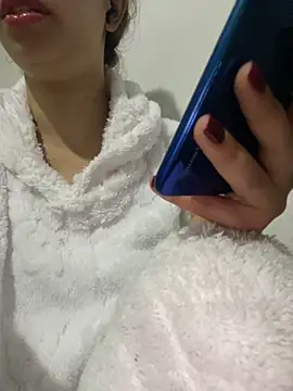 farah-36 online show from 11-13-25, 08:35