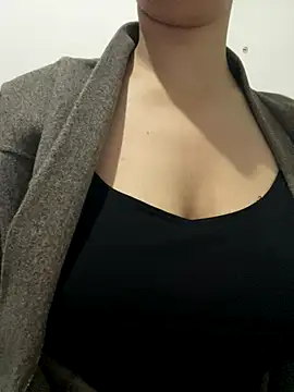 farah-36 online show from 12-17-25, 09:42