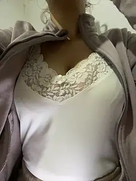 farah-36 online show from 11-28-25, 10:43