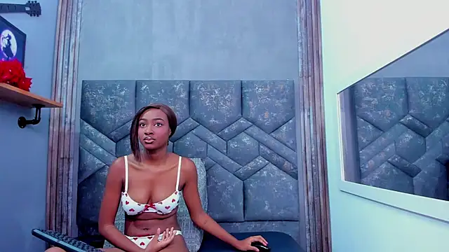 dalilaqueen online show from 11-15-25, 12:09