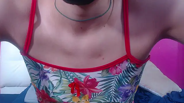 nextdoor fantasy1 online show from 02-07-26, 08:55