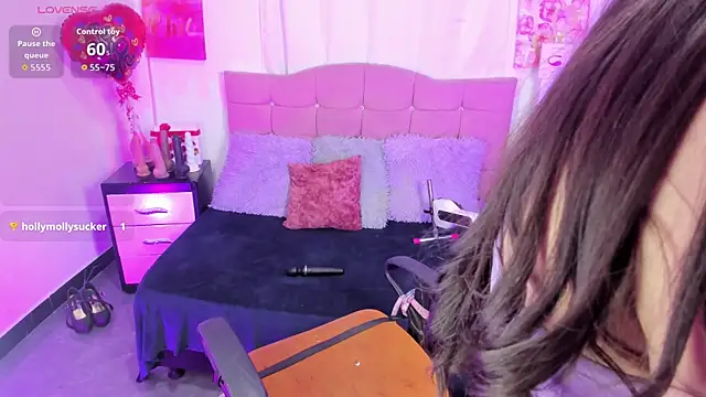 Snapshot of Sofi_lenox chatting on 10-31-25, 07:49 Sofi lenox online show from 10-31-25, 07:49