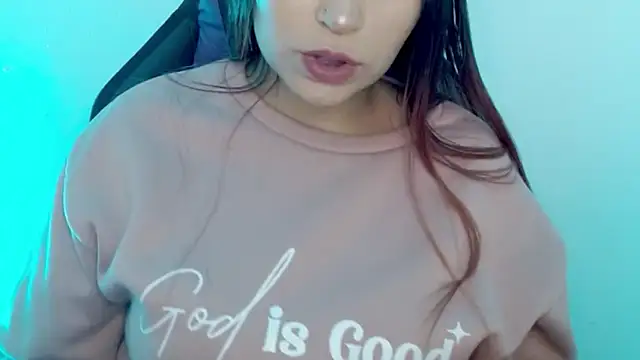 Snapshot of cata__gutierrez_ chatting on 06-10-26, 03:41 cata gutierrez online show from 06-10-26, 03:41